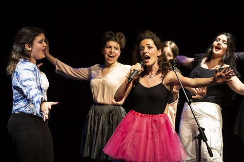 La comunicazione si impara a teatro